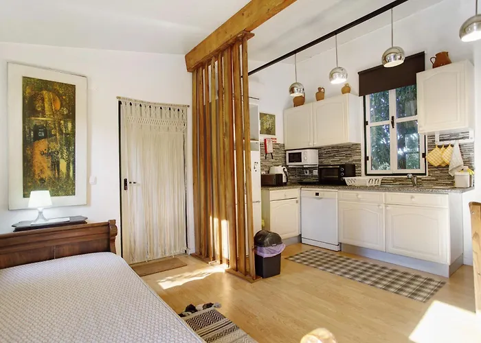 Semesterbostad Casa Do Campo Dornes Tres